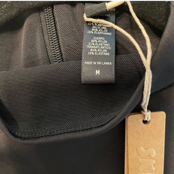 NWT SKIMS All In One Med Thigh Long Sleeve Onesie, Color Black, Size Medium - Picture 7 of 7